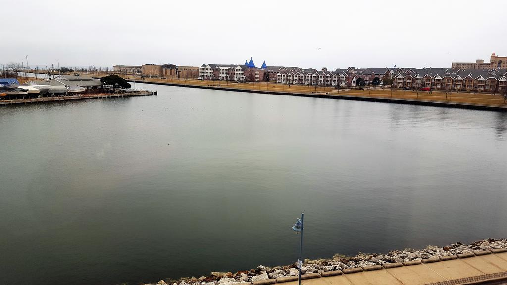 Wyndham Garden Kenosha Harborside Ξενοδοχείο Εξωτερικό φωτογραφία