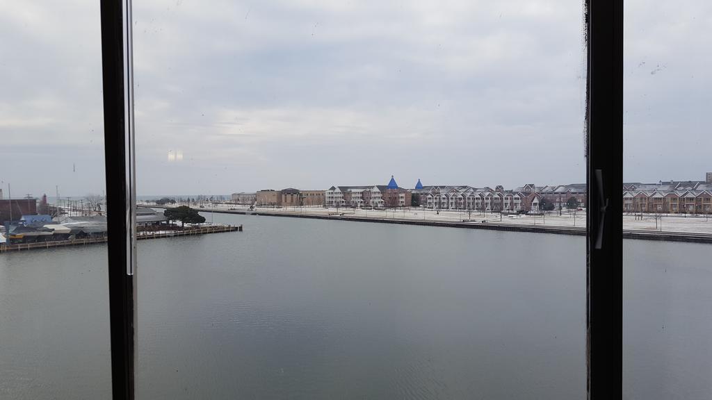 Wyndham Garden Kenosha Harborside Ξενοδοχείο Εξωτερικό φωτογραφία