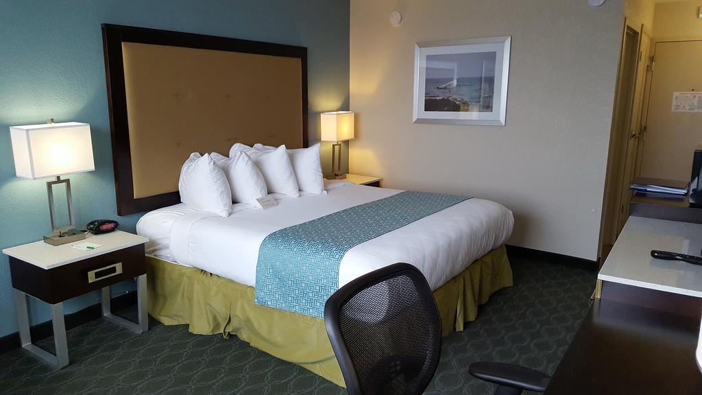 Wyndham Garden Kenosha Harborside Ξενοδοχείο Εξωτερικό φωτογραφία