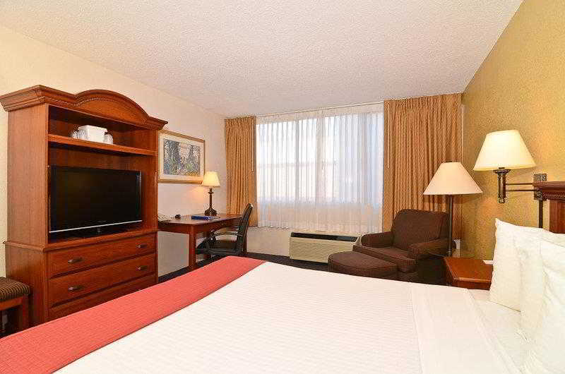 Wyndham Garden Kenosha Harborside Ξενοδοχείο Εξωτερικό φωτογραφία