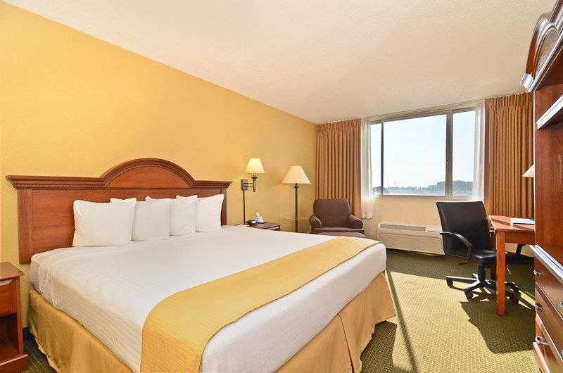 Wyndham Garden Kenosha Harborside Ξενοδοχείο Εξωτερικό φωτογραφία