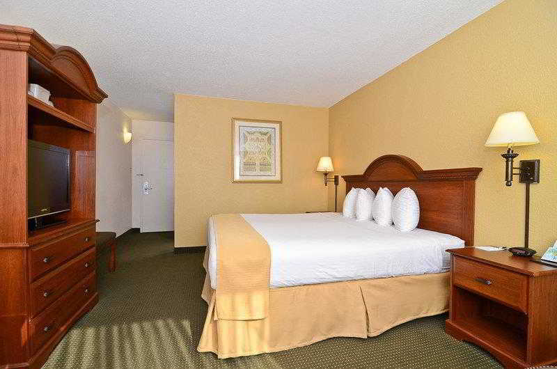 Wyndham Garden Kenosha Harborside Ξενοδοχείο Εξωτερικό φωτογραφία